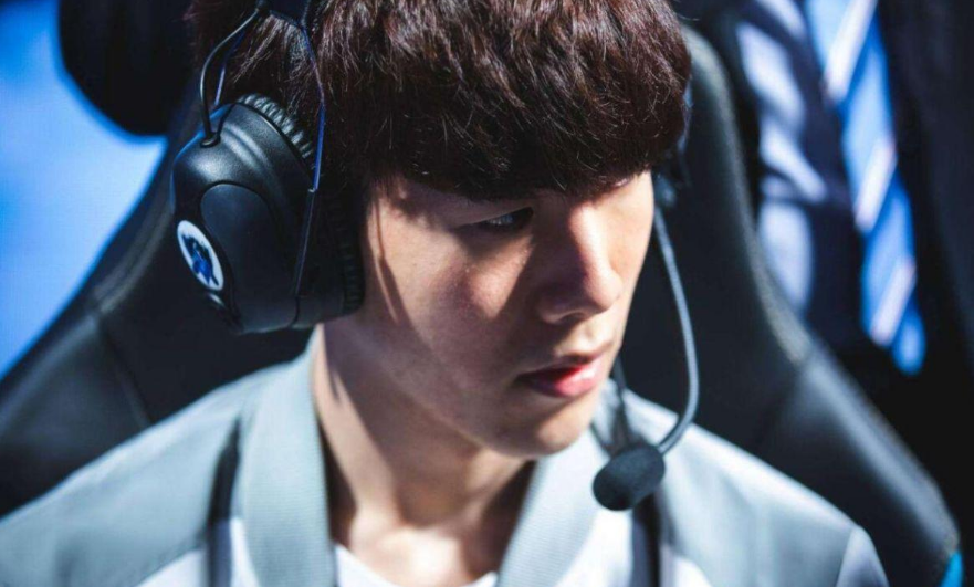 更衣室领袖 更衣室领袖